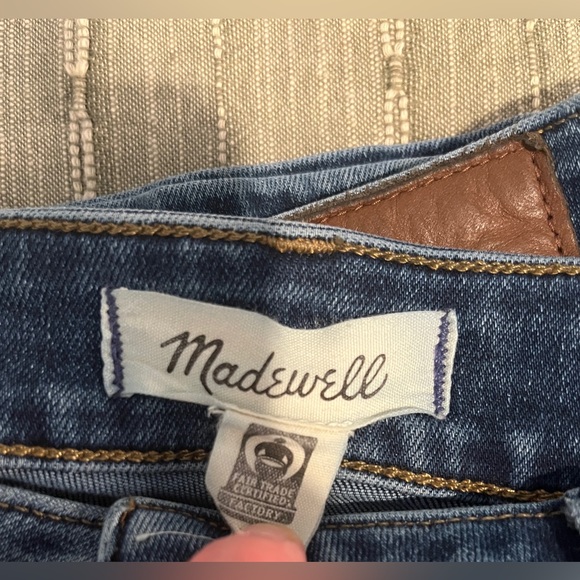 Madewell Curvy Stovepipe Road-tripper Jeans - Picture 3 of 7